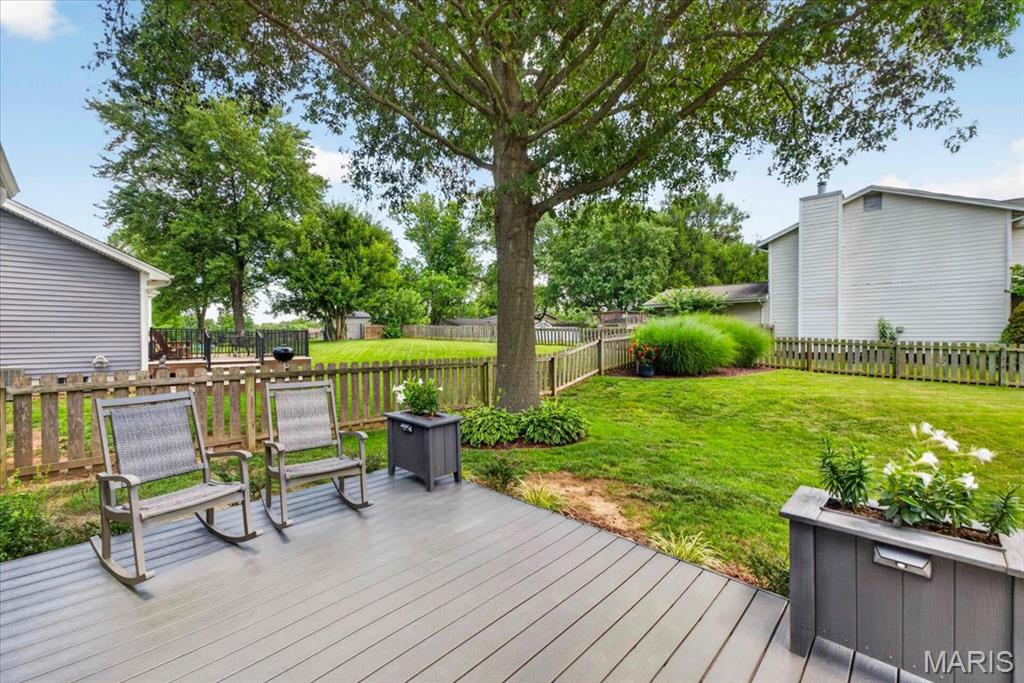 Country Manor - Residential