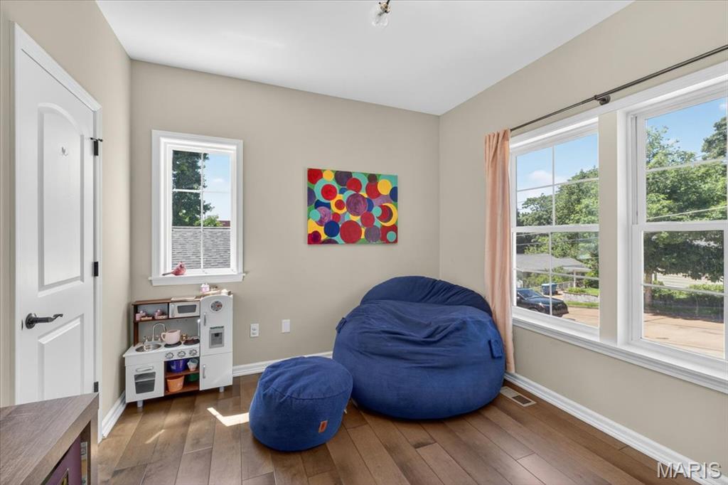 Rannells Add To Maplewood - Residential