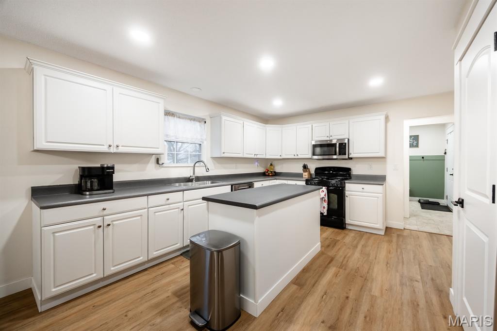 Fairwood Hills 9th Add - Residential