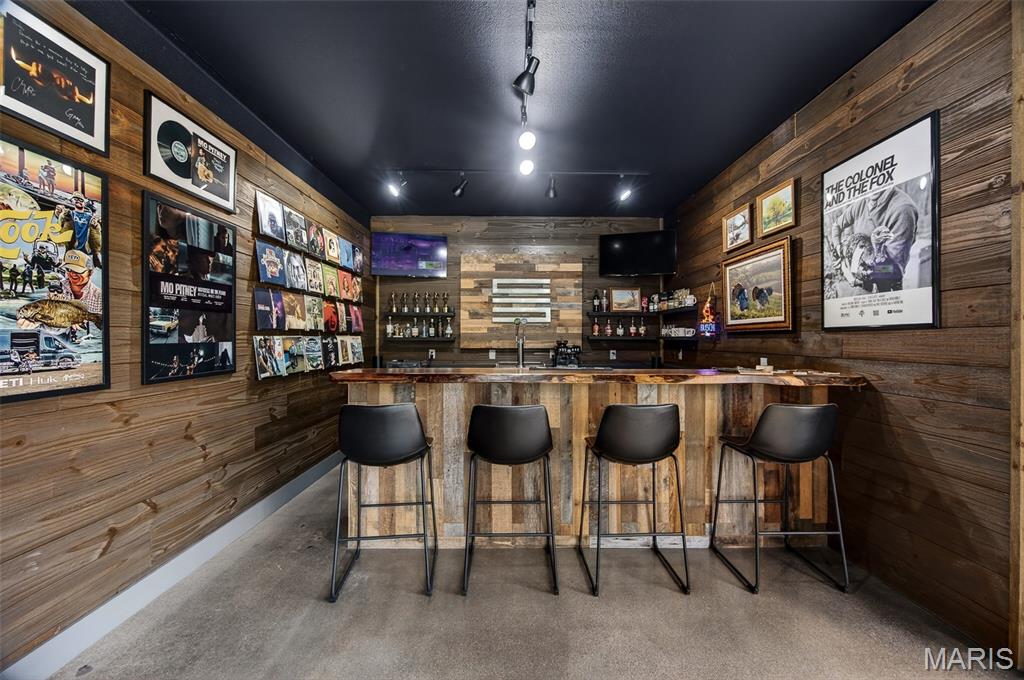 N/A - Commercial Sale
