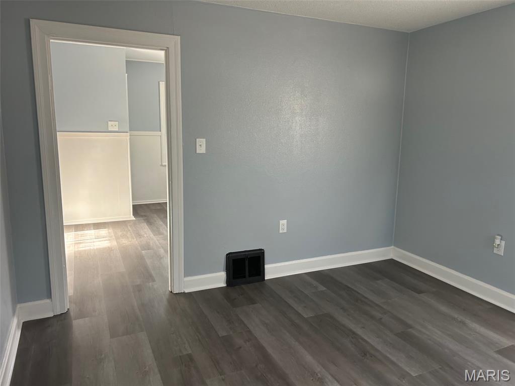 Twelve Oaks 1st Add - Residential