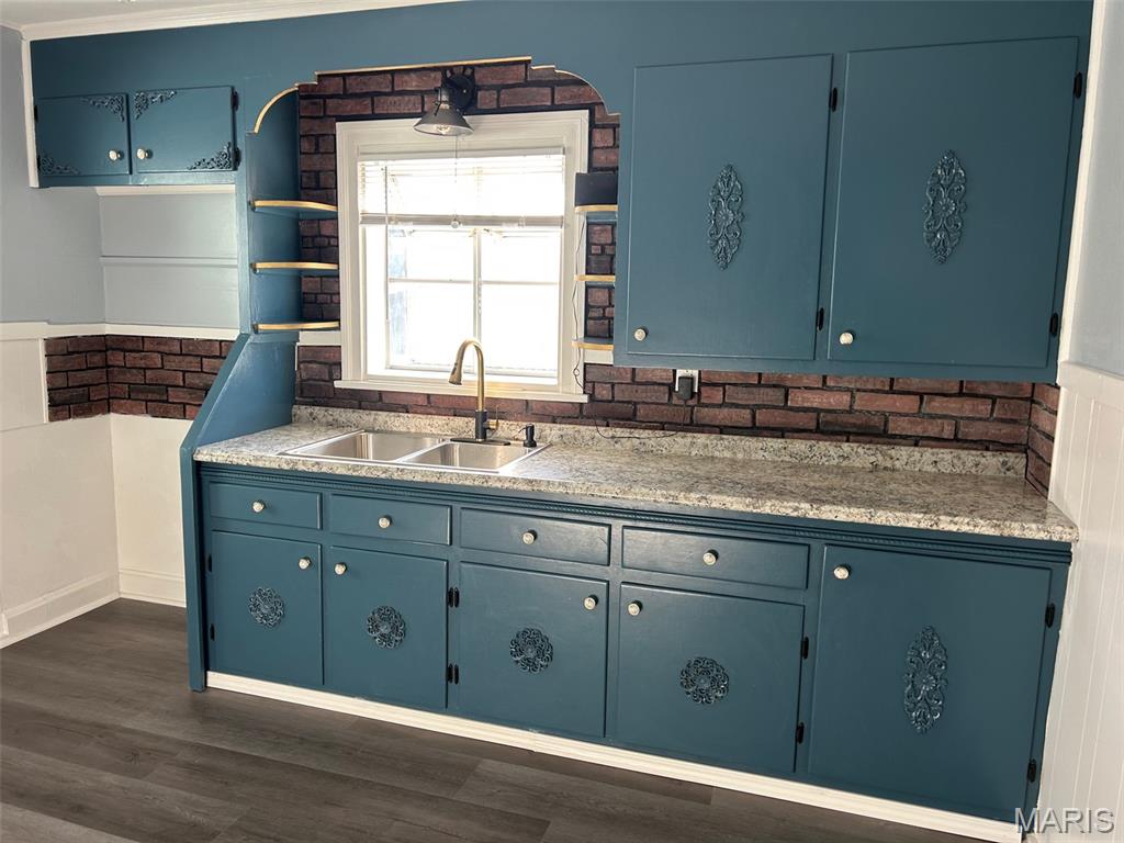 Twelve Oaks 1st Add - Residential