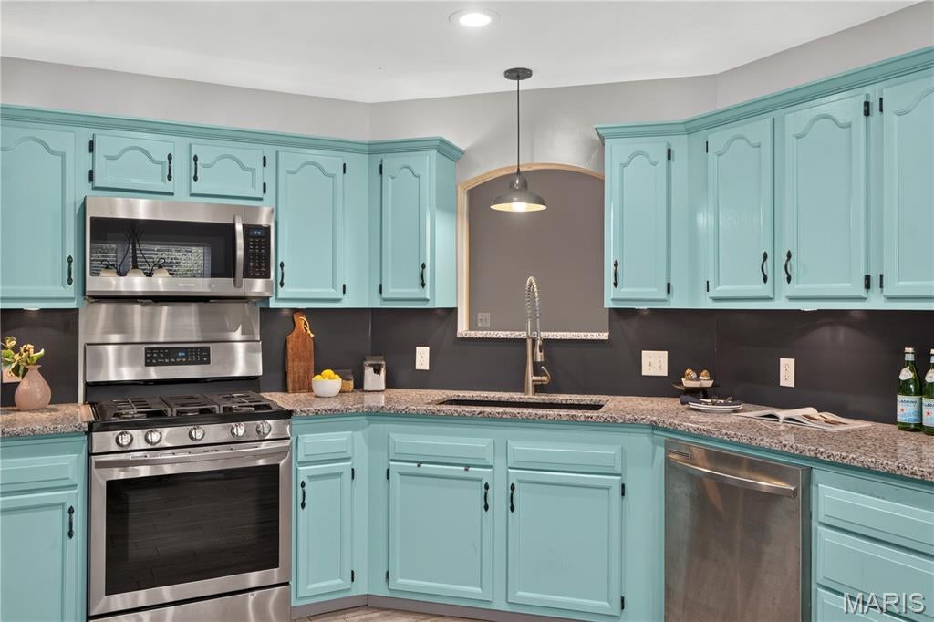 Oaks At Spring Meadows - Residential