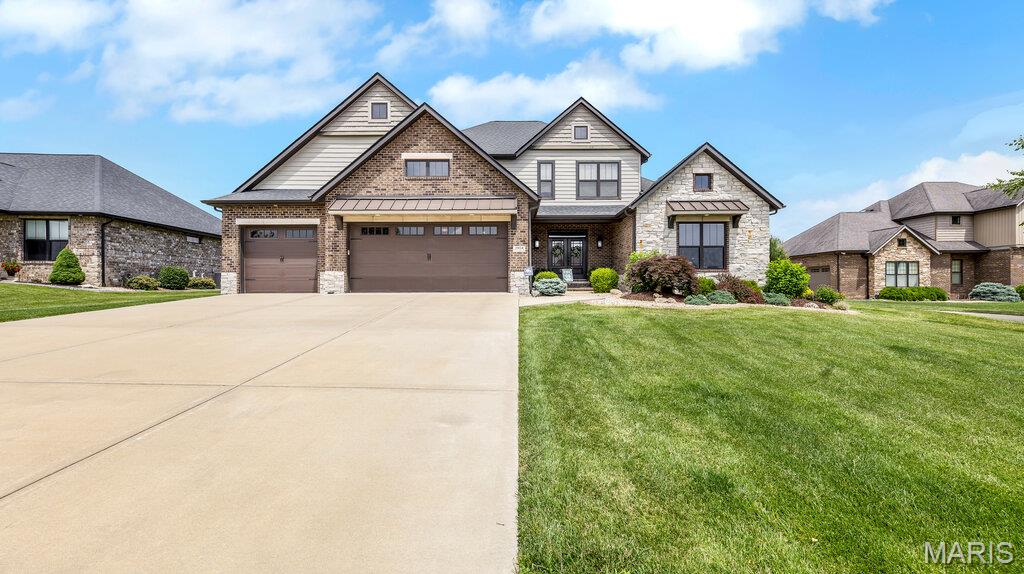 Stone Cliff Manor - Residential