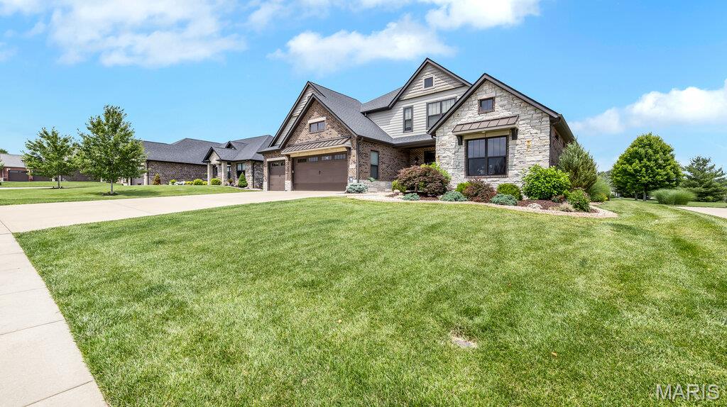 Stone Cliff Manor - Residential