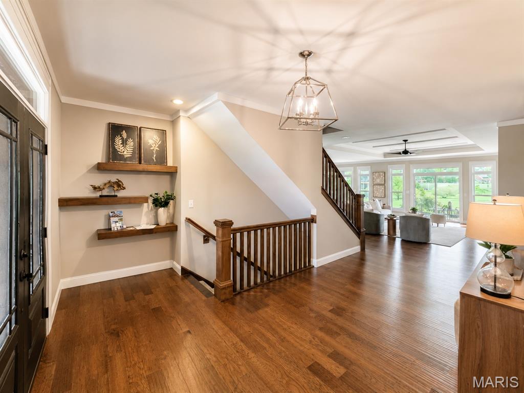 Stone Cliff Manor - Residential