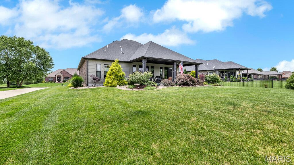 Stone Cliff Manor - Residential