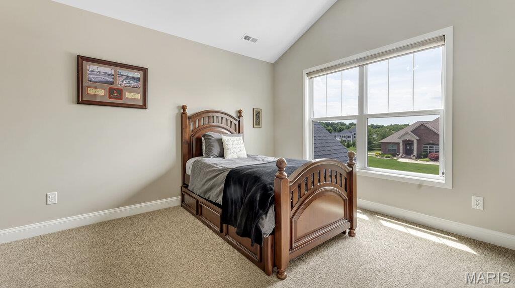 Stone Cliff Manor - Residential