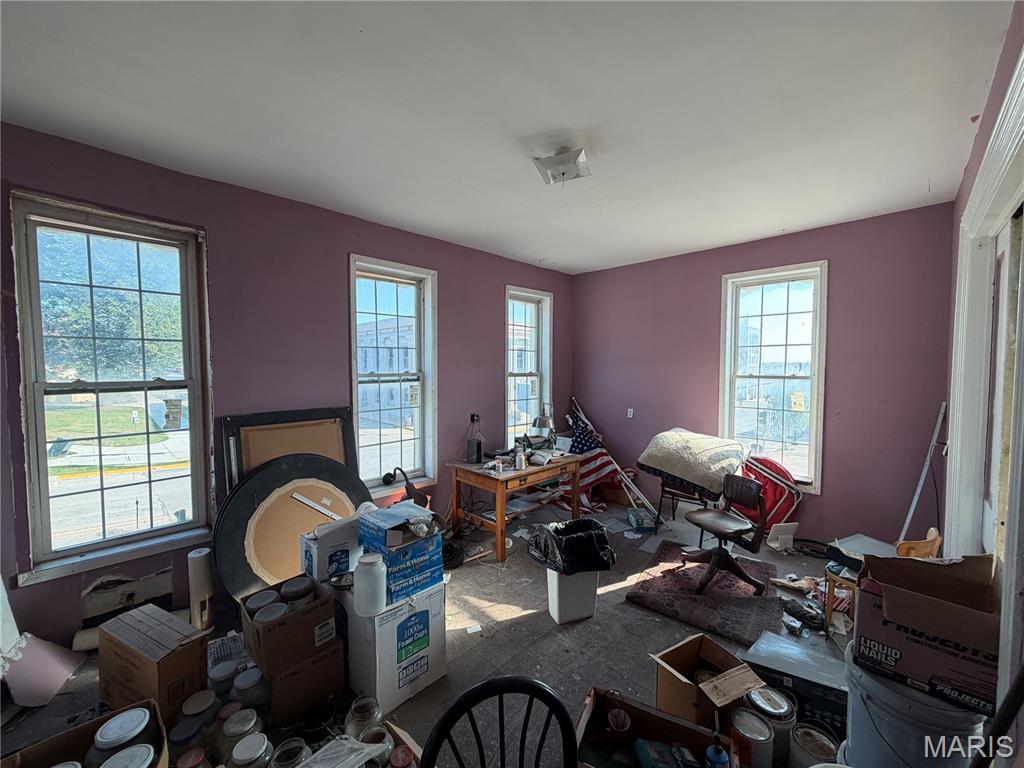 Original Town - Commercial Sale