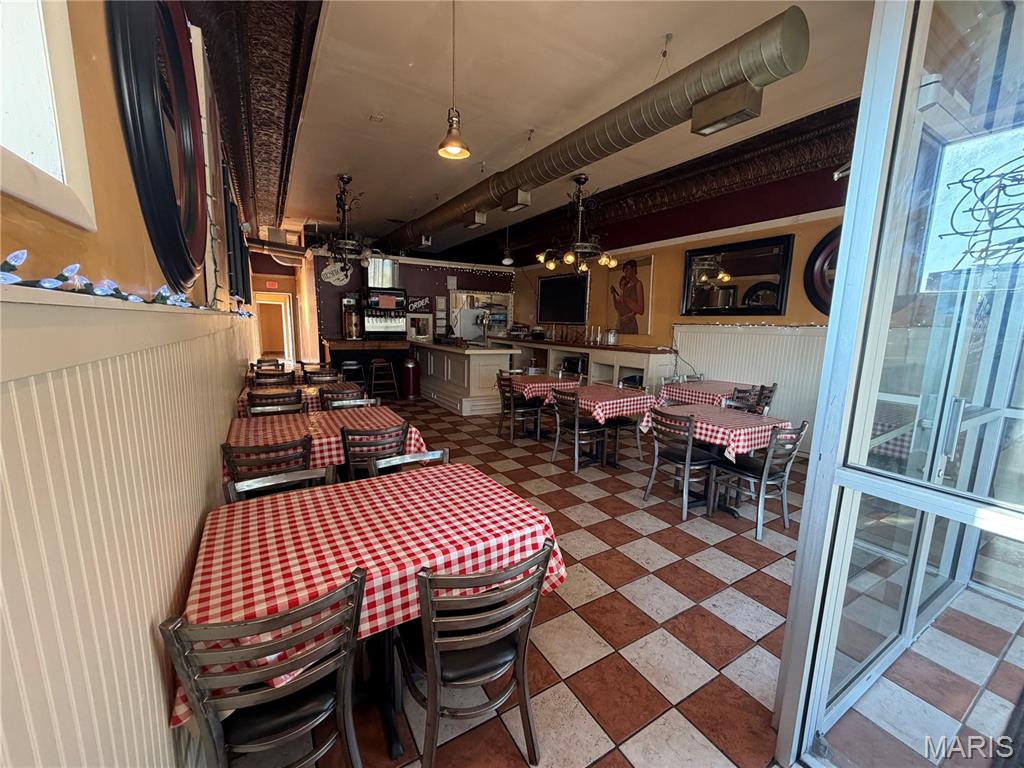 Original Town - Commercial Sale