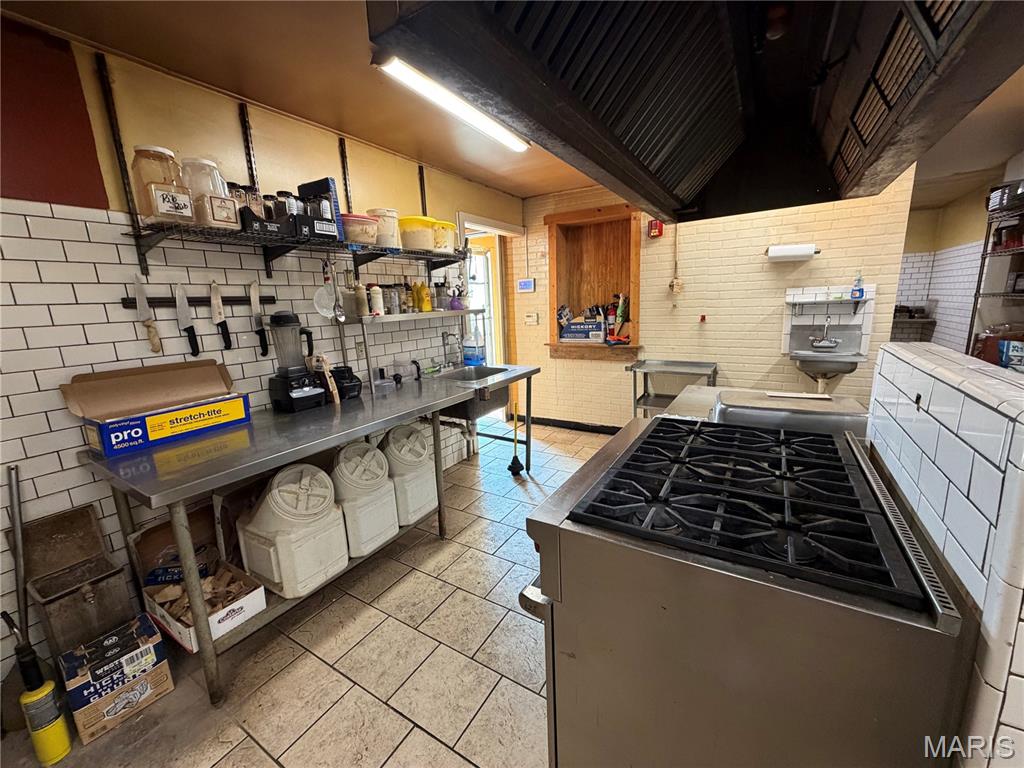 Original Town - Commercial Sale