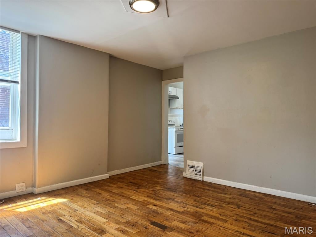 Maguires John - Residential
