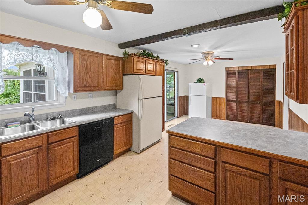 Sunrise Place 2nd Add - Residential