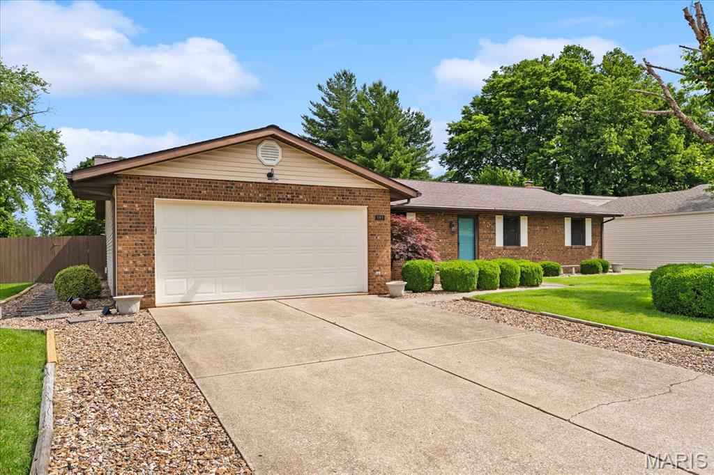 Chateau Farms - Residential