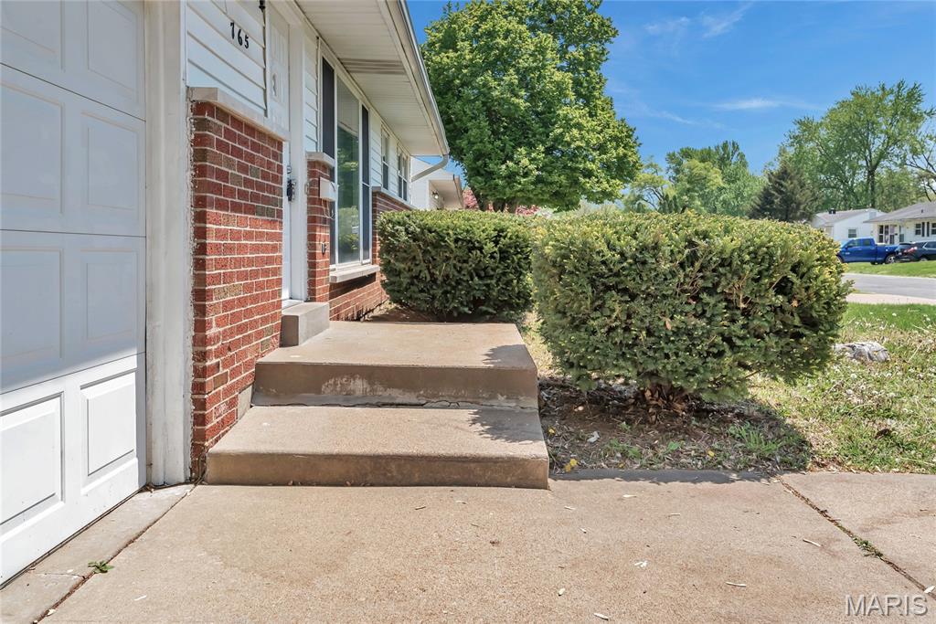 Florissant Park - Residential Lease