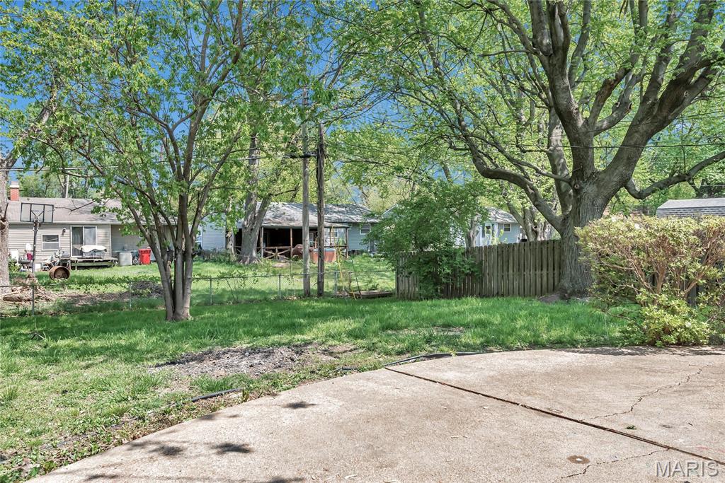 Florissant Park - Residential Lease