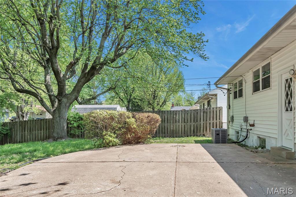 Florissant Park - Residential Lease