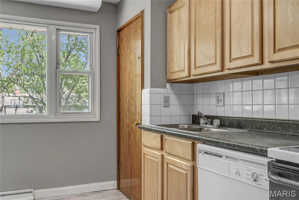 Florissant Park - Residential Lease