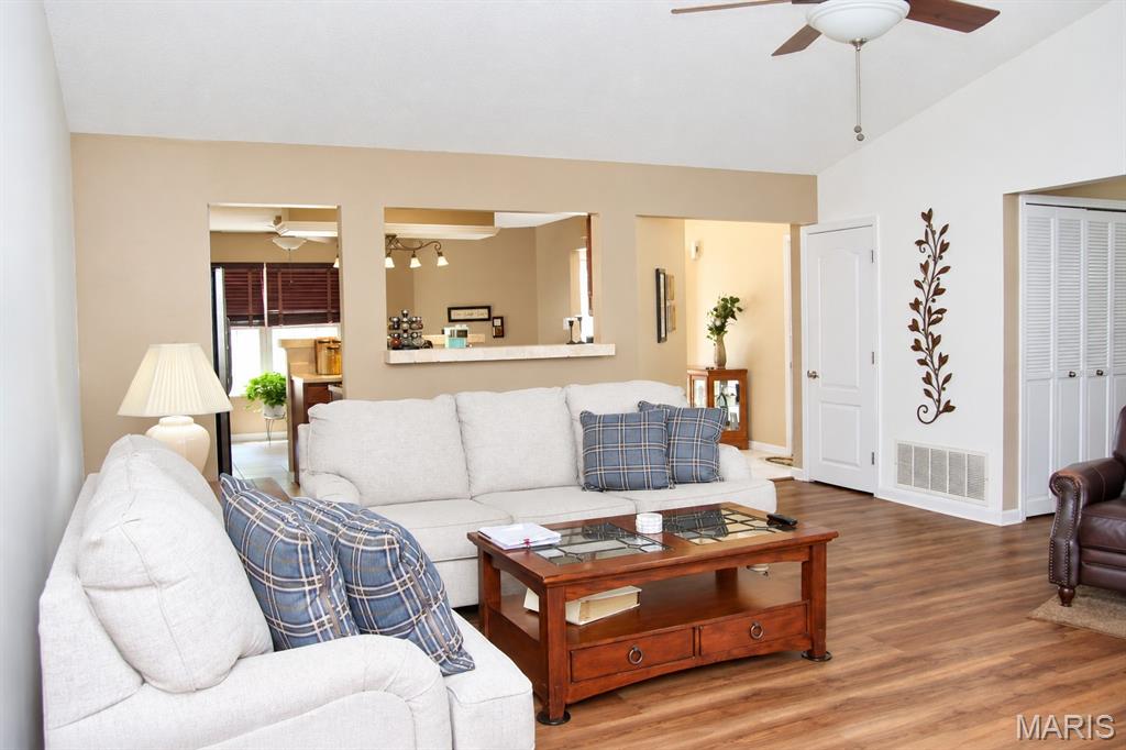 Meadow Ridge Villas #17 - Residential