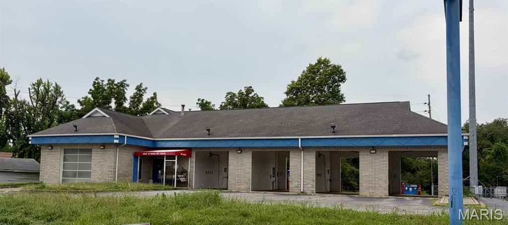 Turn-key opportunity in Belleville — Splish Splash Car Wash.  Fully equipped and ready for immediate operation, this established facility features four self-service bays designed for steady customer flow and easy maintenance, plus one automatic tunnel that delivers fast, consistent wash results for increased revenue potential. All equipment is included, offering a seamless transition for a new owner. Strong local traffic, and a loyal customer base make this a compelling investment for both seasoned operators and first-time business owners. Whether you’re expanding your portfolio or stepping into the car-wash industry, Splish Splash provides a reliable, income-producing foundation with room to grow. Buyer to verify all information.
