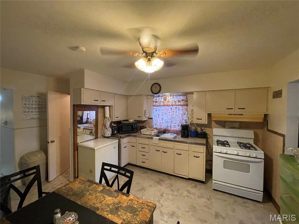 Walter Place Add - Residential Income