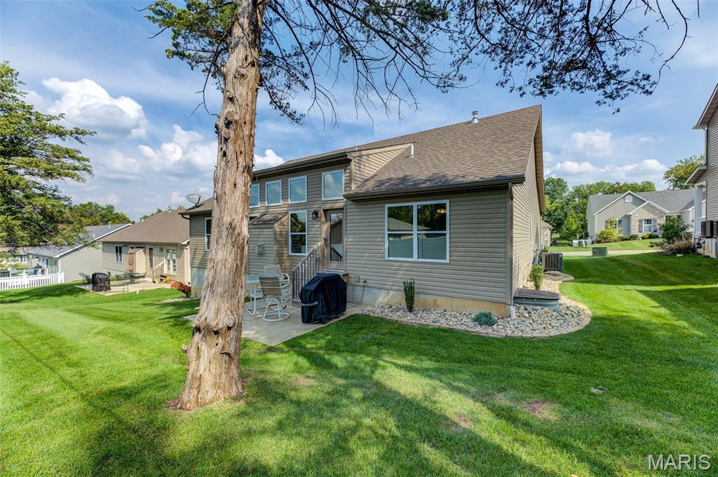 Laurel Oak Manor - Residential