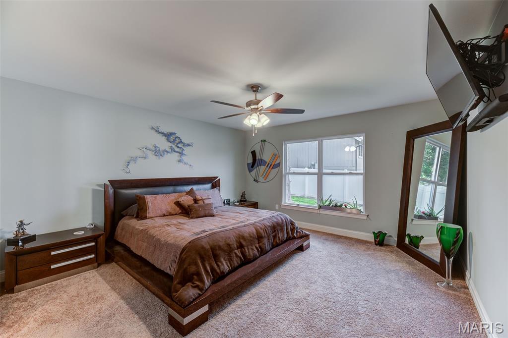 Laurel Oak Manor - Residential