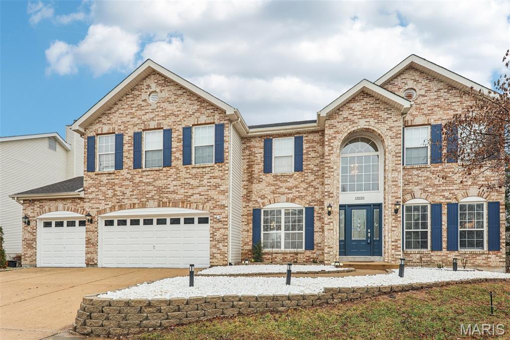 Manors At Bellerive One - Residential