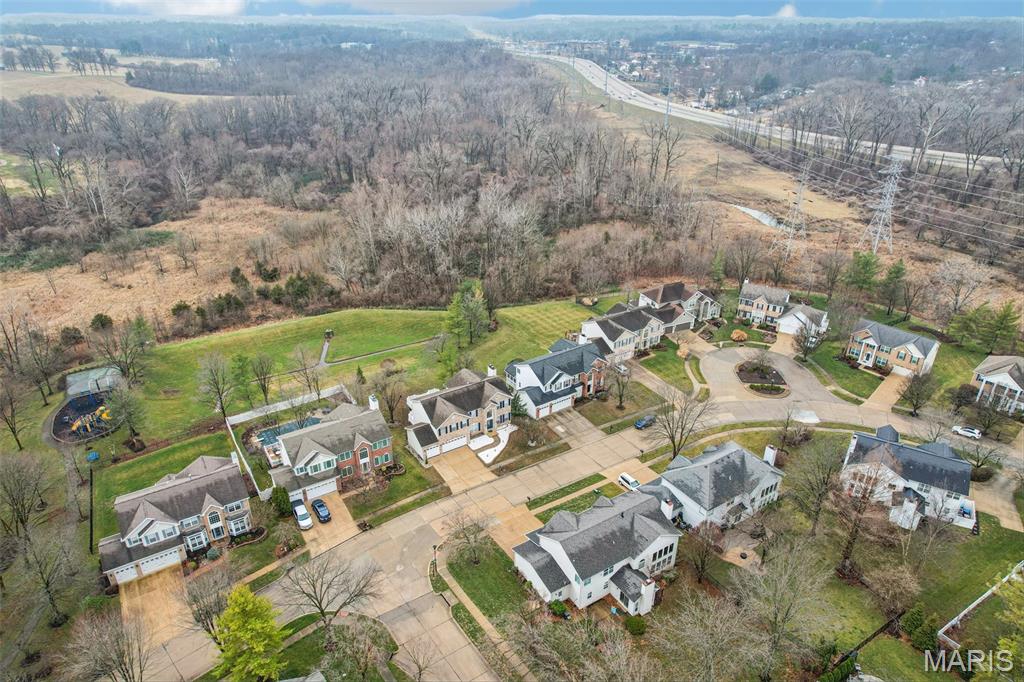 Manors At Bellerive One - Residential
