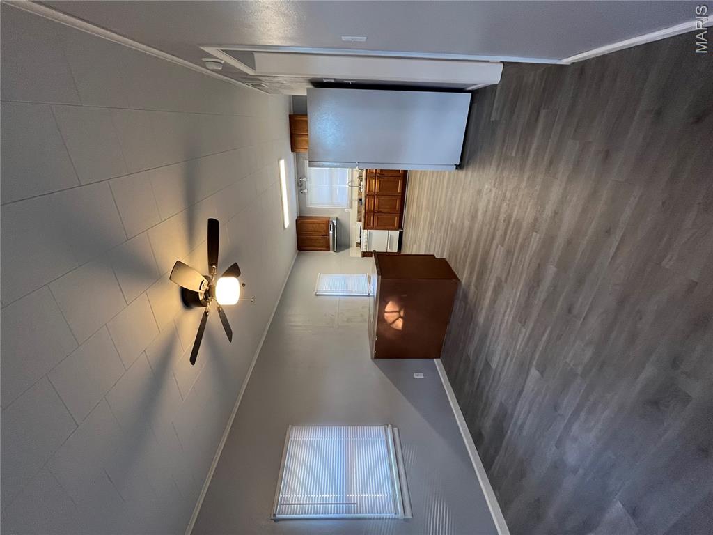 Wallaces Add - Residential Lease
