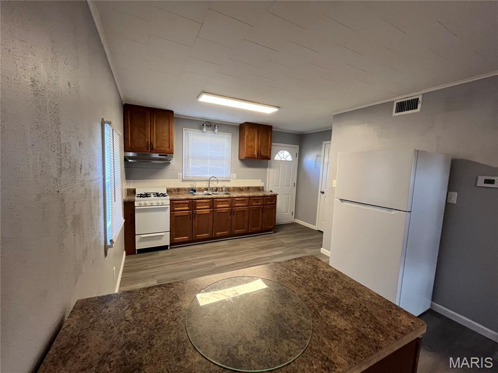 Wallaces Add - Residential Lease