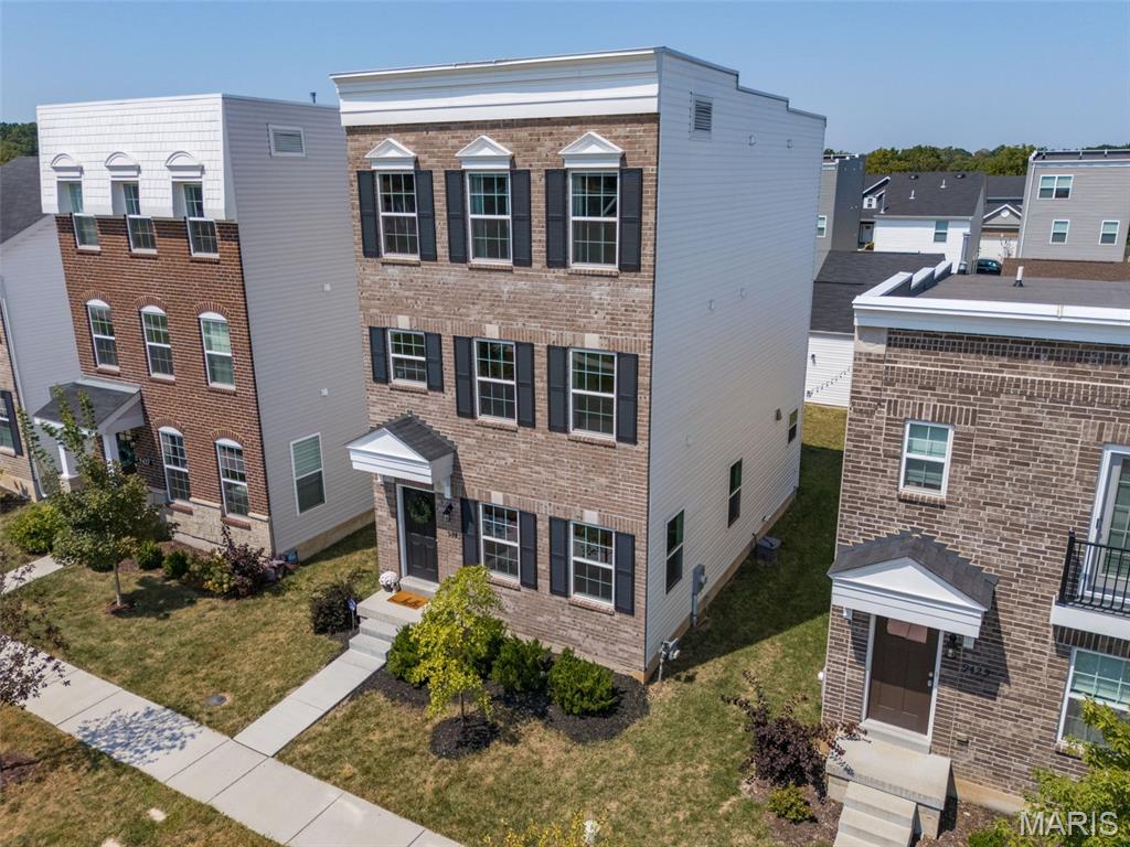 Villages At Crestwood Crossing The - Residential