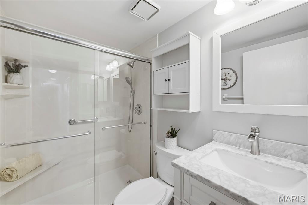 Treetop Condo Ph Ii - Residential