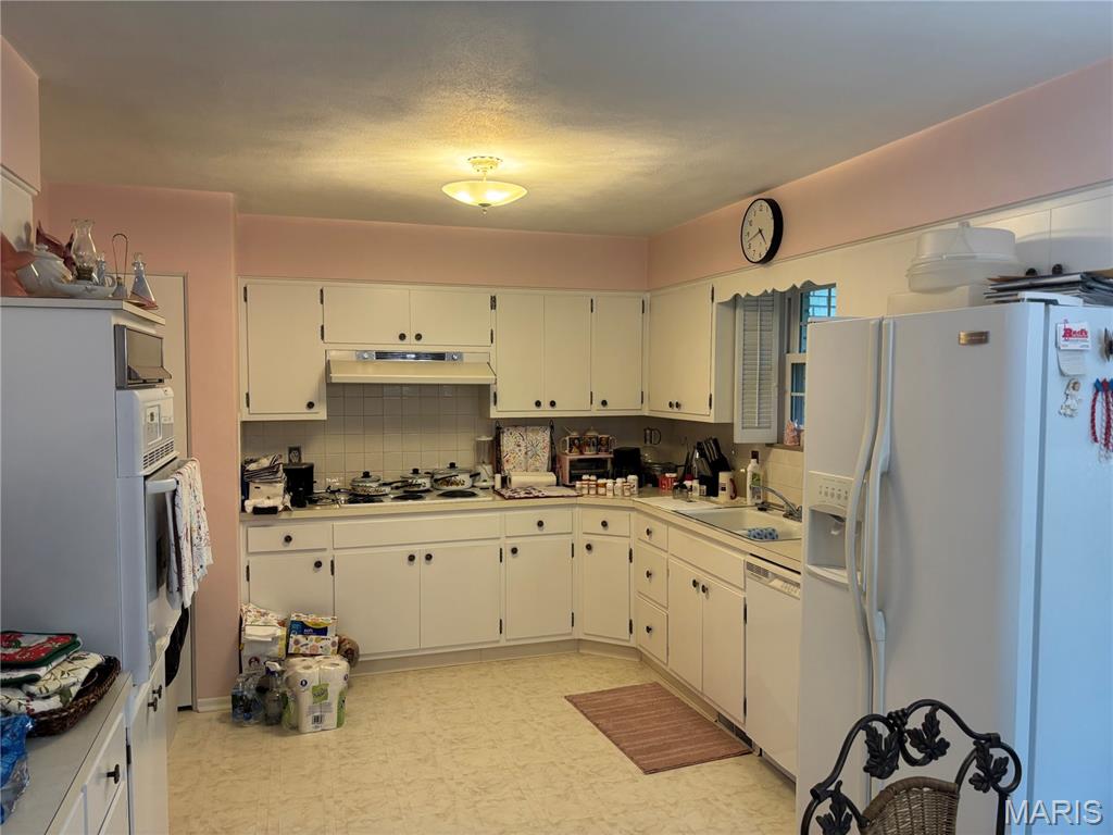 Chenot Place 6th Add - Residential