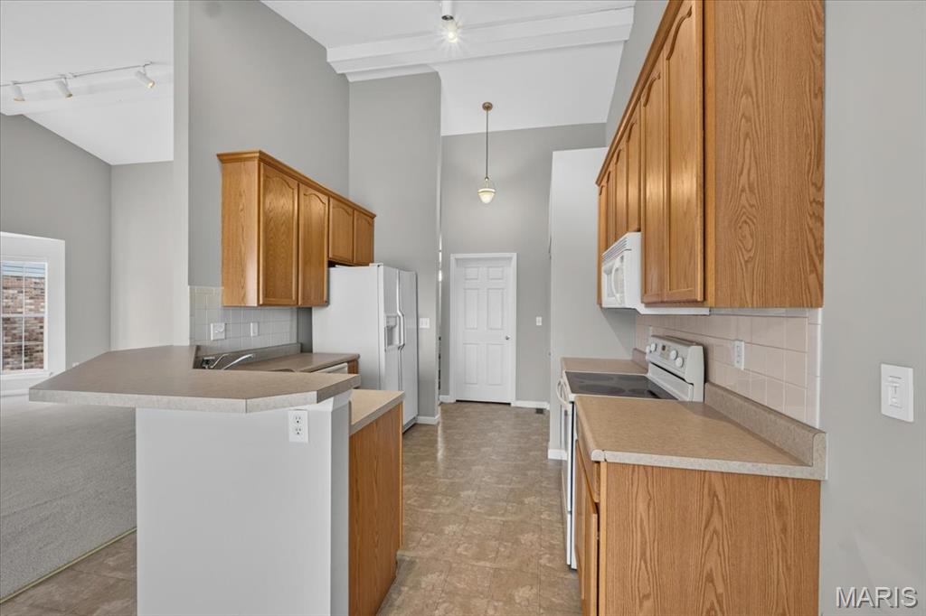Queensbrooke - Residential