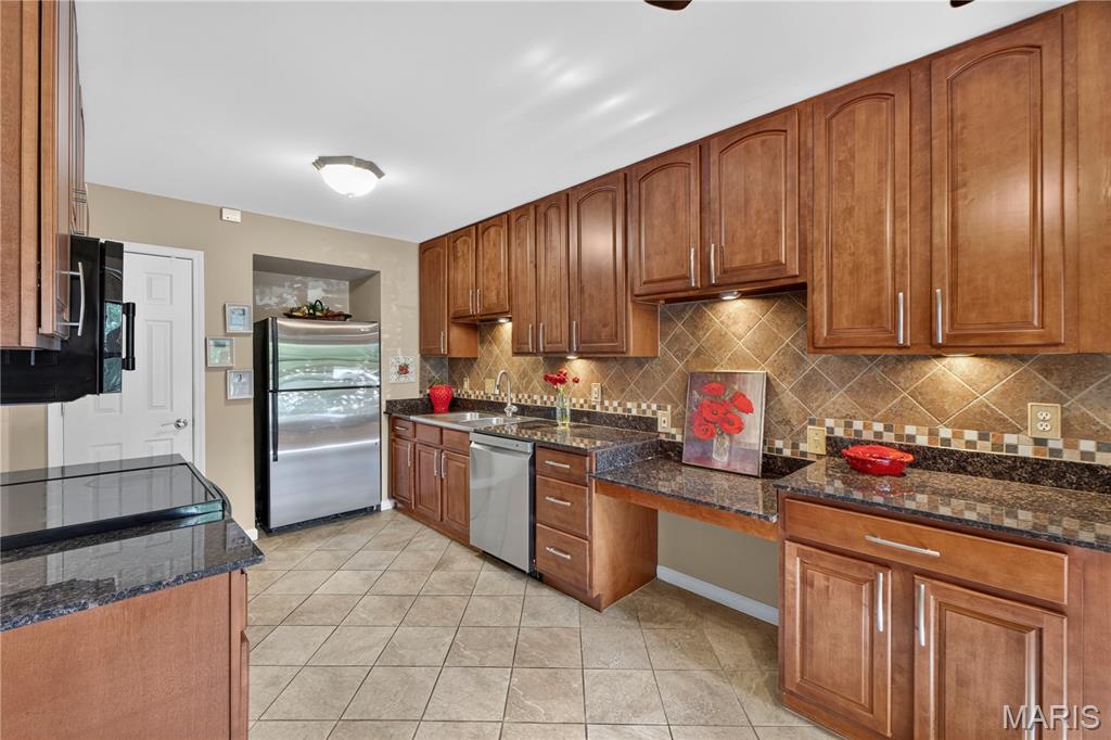 Westport Crossing Condo Three - Residential
