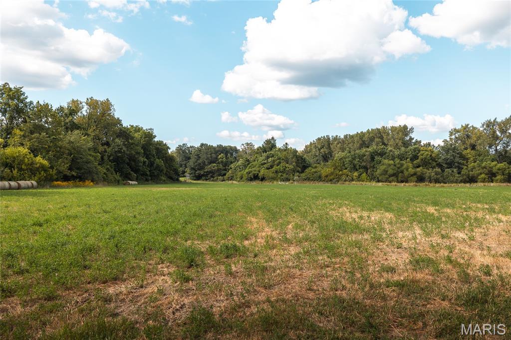 Not in a subdivision - Land