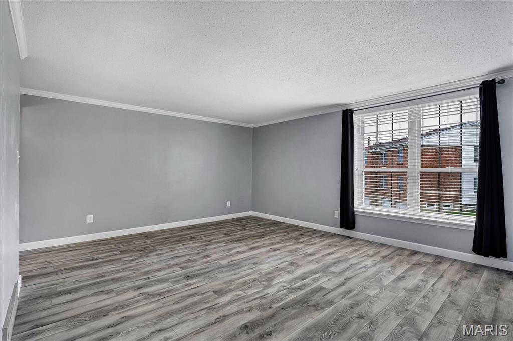Cambridge Courts Condo - Residential