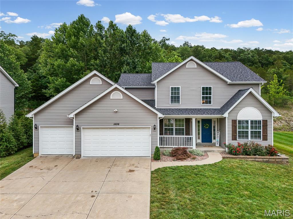 Welcome home to this spacious 2-story that’s ready for its next owners! From the moment you step inside, you’ll love the open foyer and the luxury vinyl flooring throughout the main level. The kitchen is designed for both everyday living and entertaining, featuring a center island, walk-in pantry, and an open layout that flows seamlessly into the living room with a beautiful bay window. The main floor also offers a dedicated dining room, private office, and a generously sized laundry room for added convenience. Upstairs, you’ll find 4 spacious bedrooms with brand-new carpet and new stair flooring installed this year, along with 2 full bathrooms. The oversized primary suite features a private bath complete with a relaxing corner soaking tub, separate shower, and plenty of space to unwind. Need more room? The full unfinished basement offers endless possibilities for additional living space, a home gym, or storage.
Outside, enjoy peace of mind with your New Roof, roomy 3-car garage, a privacy-fenced backyard, and the peaceful setting of woods behind the home, giving you added privacy and a beautiful backdrop year-round. If space, updates, and a fantastic layout is what you're looking for, this one checks all the boxes! Schedule your showing today!
