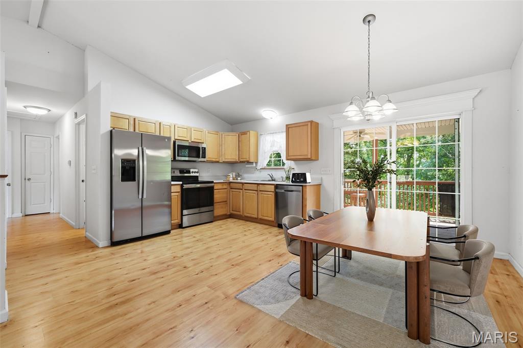Delores - Residential