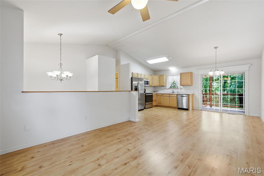 Delores - Residential