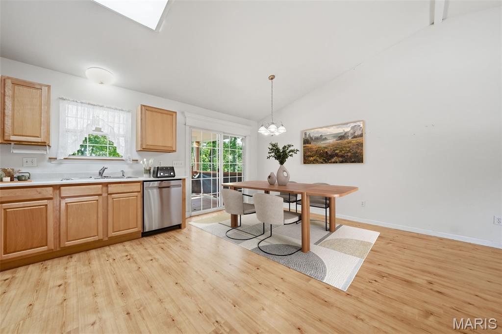 Delores - Residential