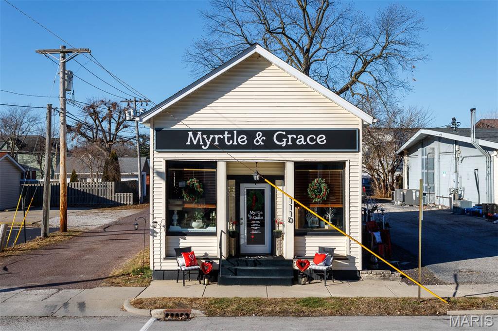 Highland - Commercial Sale
