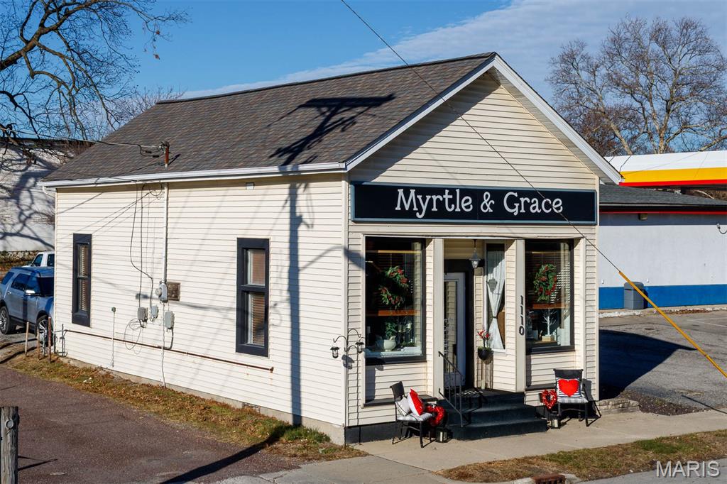 Highland - Commercial Sale