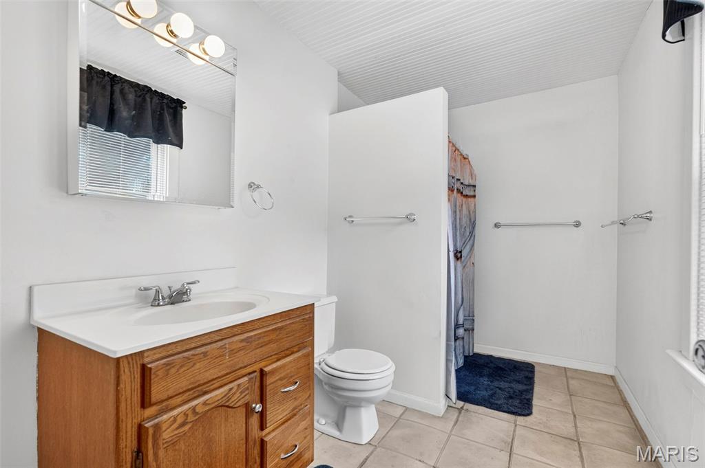 Jones Addn-St Chas Ira C - Residential