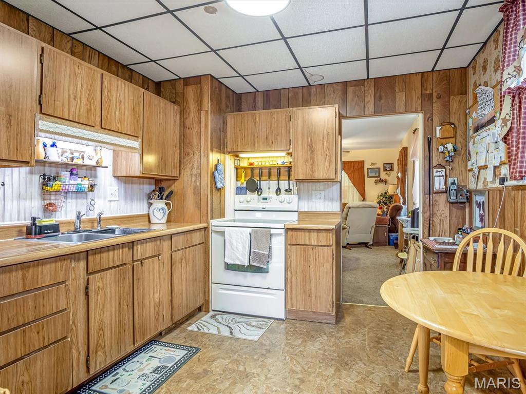 Dulaneys First Sub - Residential