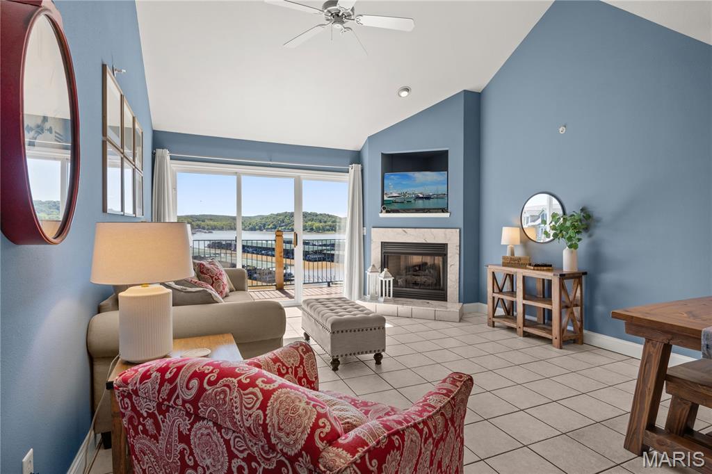 Cedar Glen Condo 3Ad - Residential