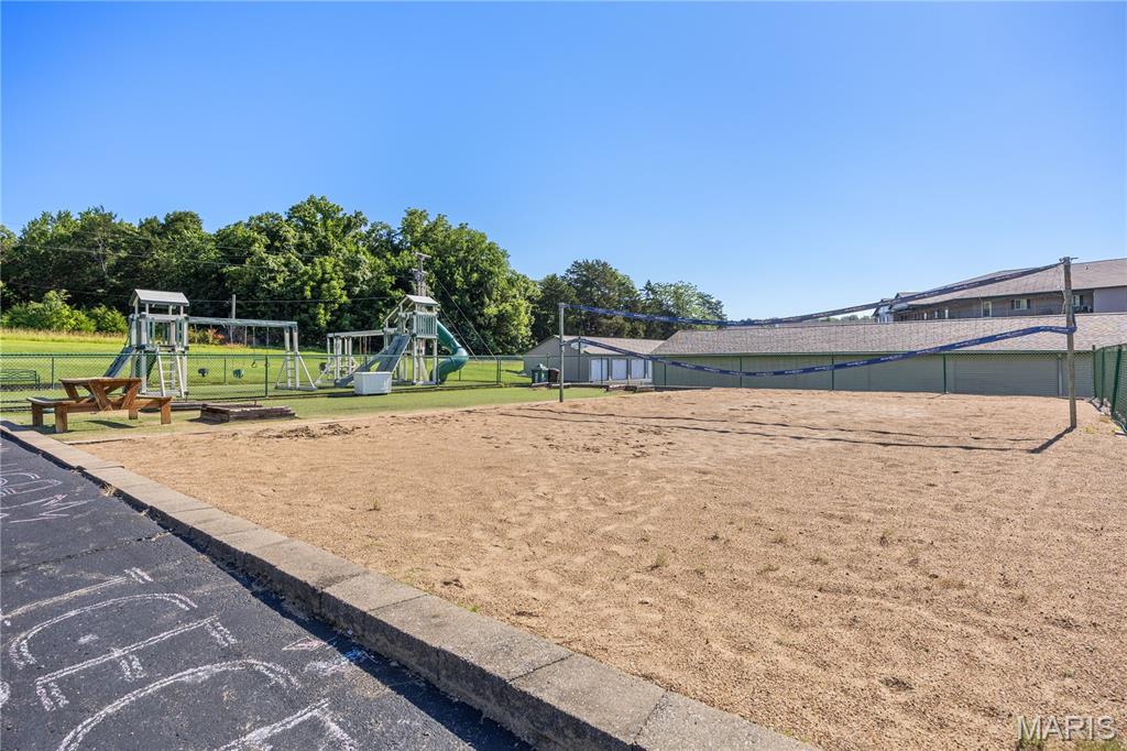 Cedar Glen Condo 3Ad - Residential