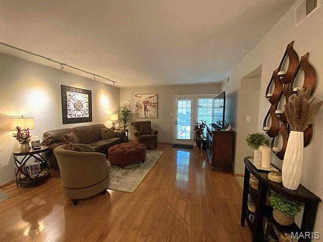 Hickory Sound Condo Ii Ph - Residential