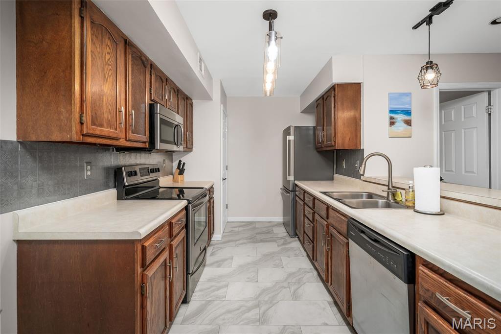 Aspen Ridge Condo Sec Ii - Residential